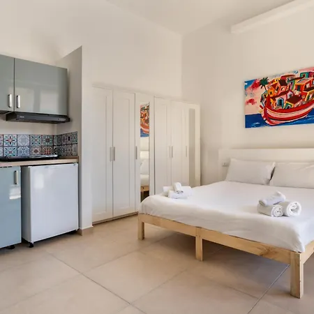 Mondello House Guest house *